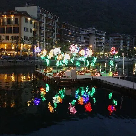 Romantica Piazzetta * Omegna